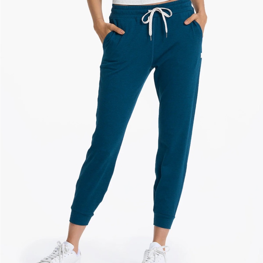 Vuori Performance Joggers Cosmo Heather Small
